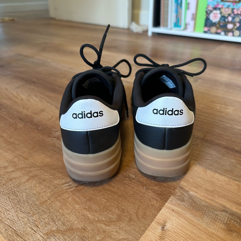 Adidas women's Black and White Sneakers with Gum Sole - Picture 3 of 5